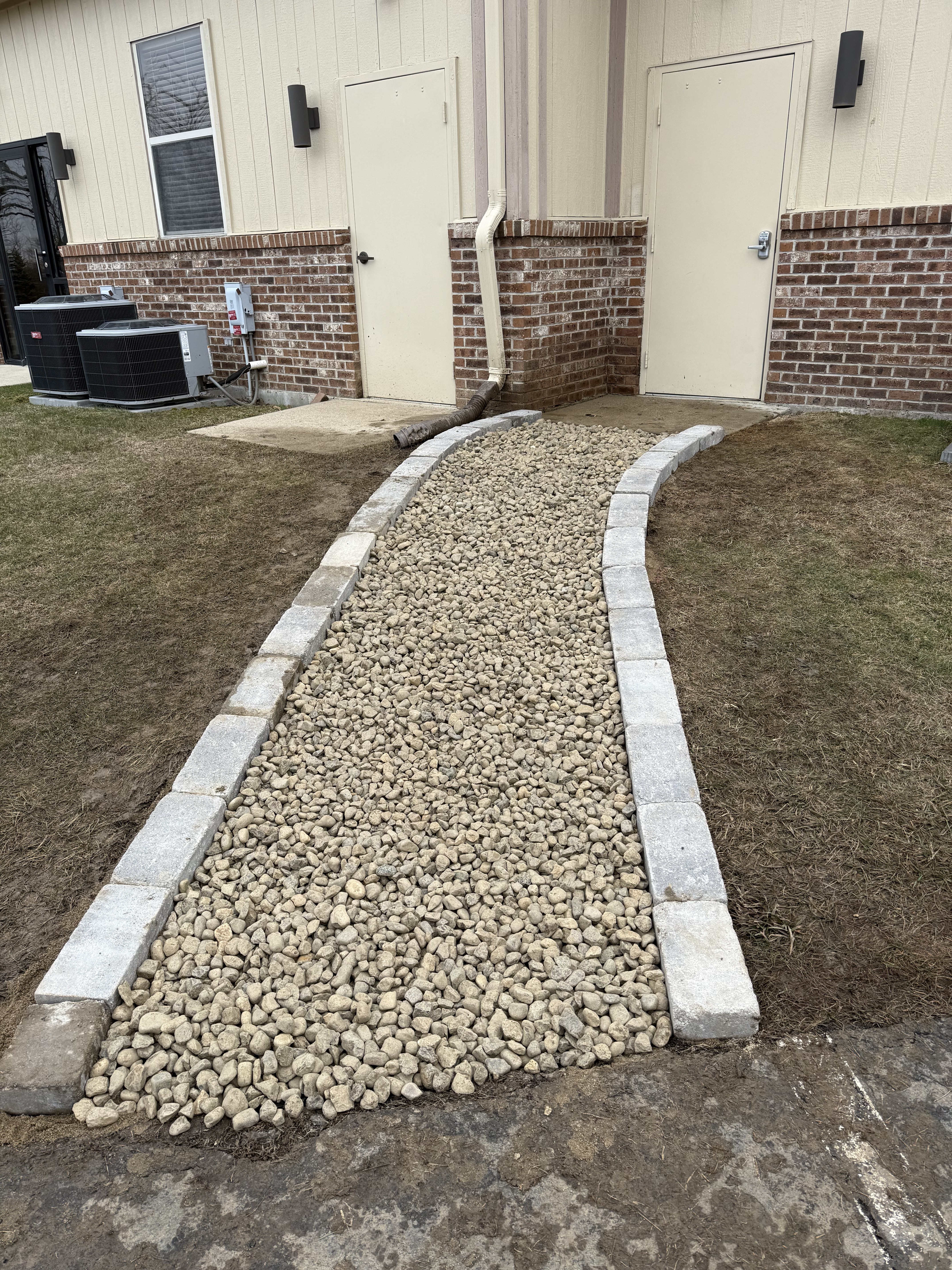 Gravel pathway with white edging